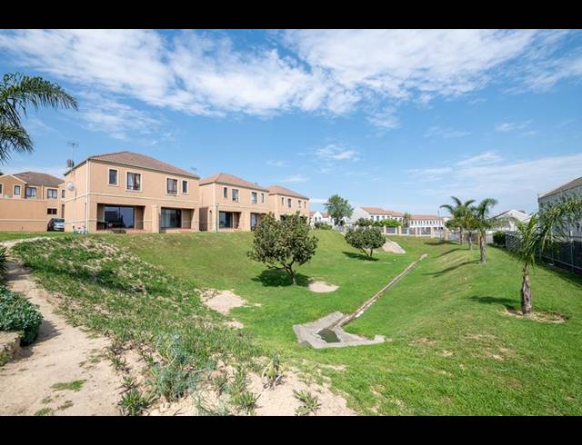 2 BEDROOM DUPLEX FOR SALE IN NORMANDIE